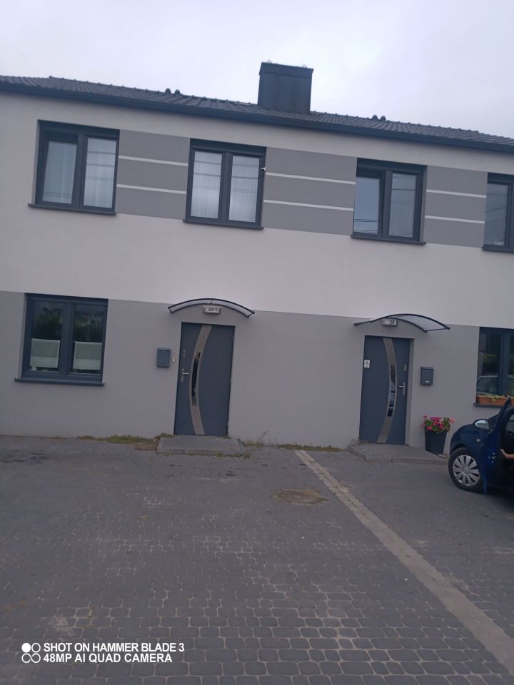 Mieszkanie 4-pokojowe Luboń. Zdjęcie 4