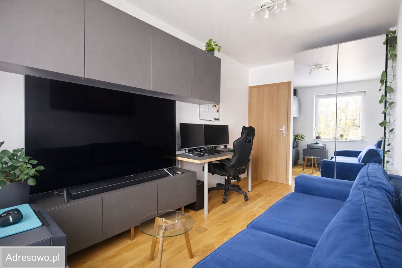 Mieszkanie 4-pokojowe Wrocław Krzyki, ul. Jerzego Kukuczki. Zdjęcie 2