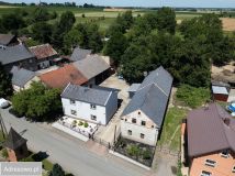 dom wolnostojący, 4 pokoje Laskowice. Zdjęcie 1
