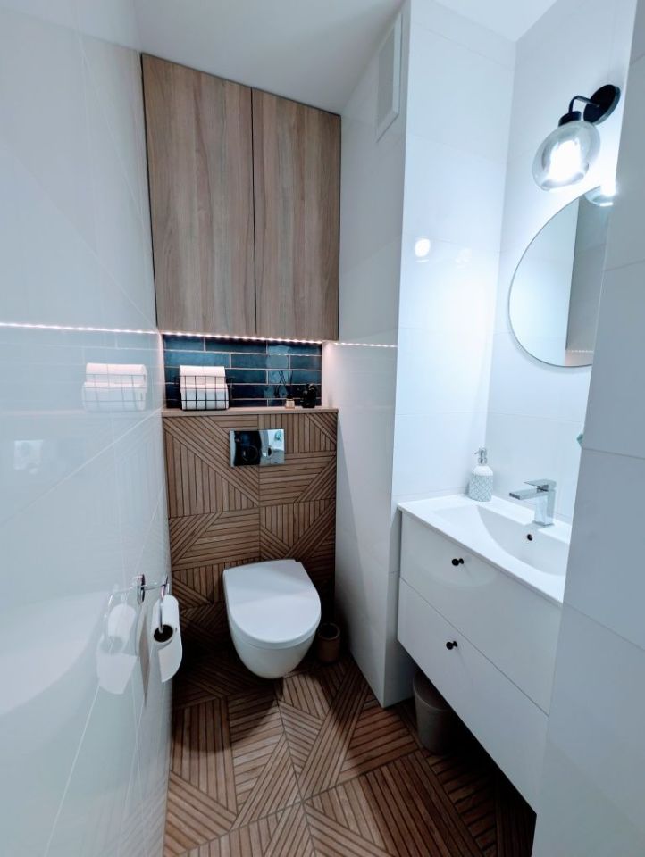 Mieszkanie 4-pokojowe Krosno Śródmieście. Zdjęcie 3