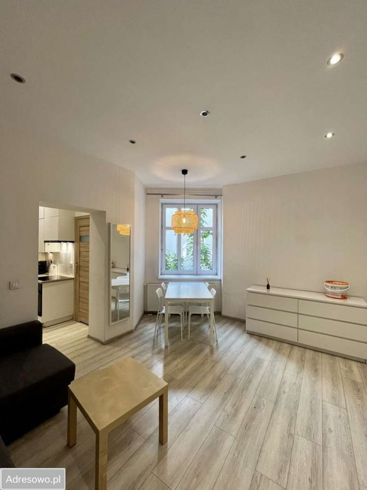 Mieszkanie 1-pokojowe Katowice Śródmieście, ul. Juliusza Słowackiego. Zdjęcie 4