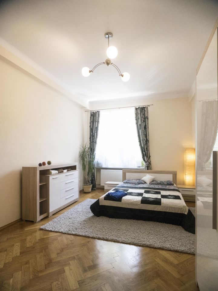 Mieszkanie 3-pokojowe Kraków Stare Miasto, ul. Długa. Zdjęcie 20