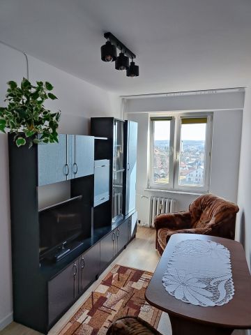 Mieszkanie 4-pokojowe Jasło, ul. Krzysztofa Kamila Baczyńskiego. Zdjęcie 1