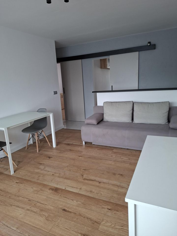 Mieszkanie 3-pokojowe Legnica Centrum, ul. Chojnowska. Zdjęcie 12