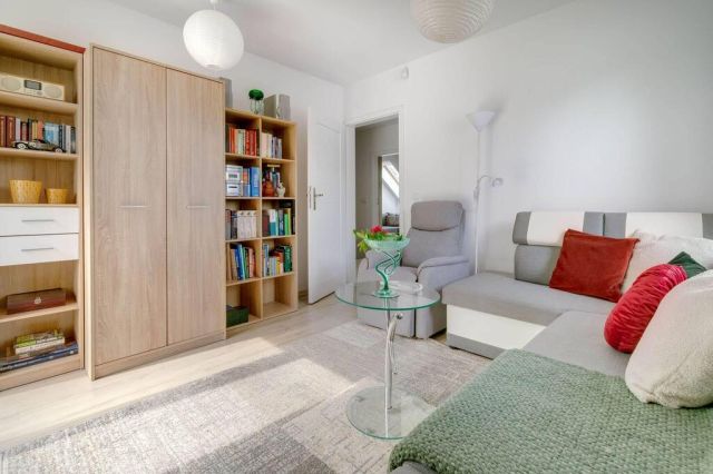 bliźniak, 5 pokoi Wólka Dworska. Zdjęcie 30