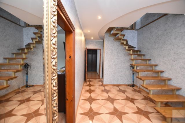 dom wolnostojący, 7 pokoi Drohojów. Zdjęcie 4