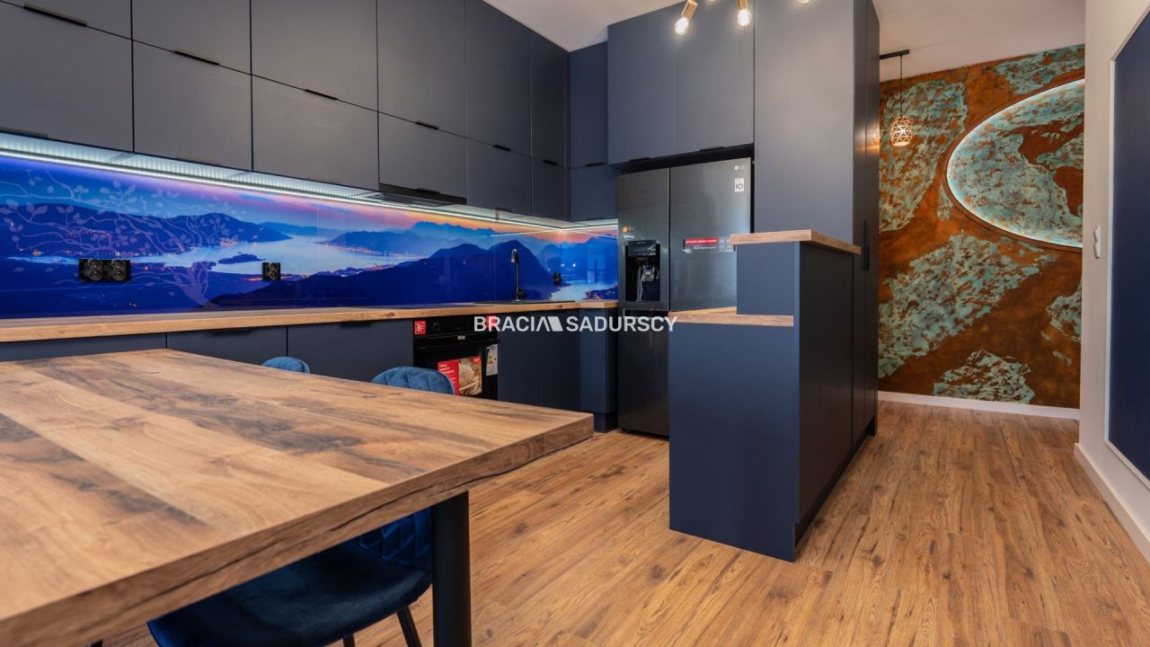 Mieszkanie 5-pokojowe Kraków Bieżanów, ul. Henryka i Karola Czeczów. Zdjęcie 26