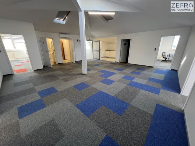 Biuro Kraków Prądnik Biały, ul. Opolska. Zdjęcie 2