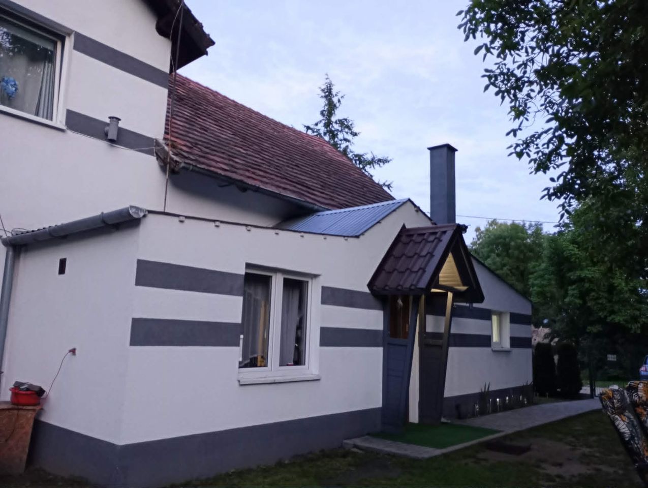 budynek wielorodzinny, 3 pokoje Rożnów. Zdjęcie 1