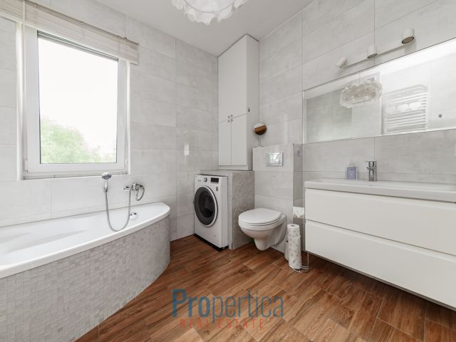 dom szeregowy, 6 pokoi Marki Struga, ul. Błękitna. Zdjęcie 11