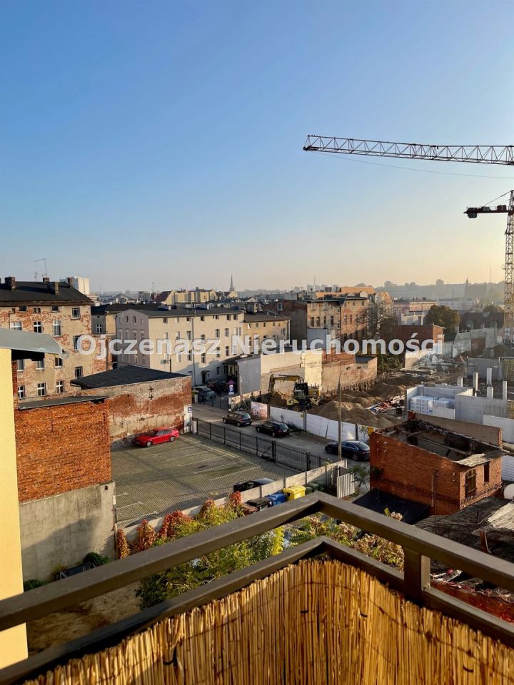 Mieszkanie 3-pokojowe Bydgoszcz Śródmieście. Zdjęcie 7