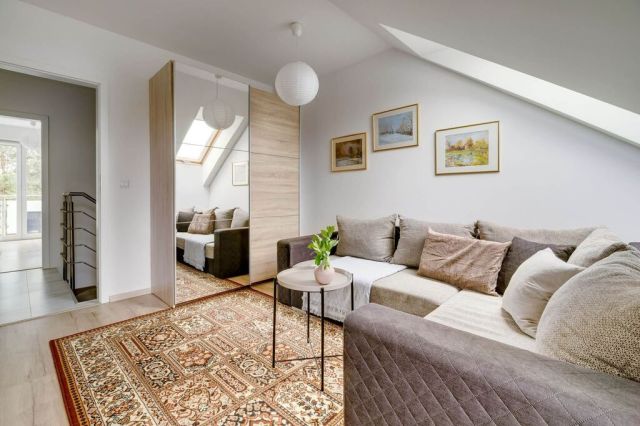 bliźniak, 5 pokoi Wólka Dworska. Zdjęcie 21