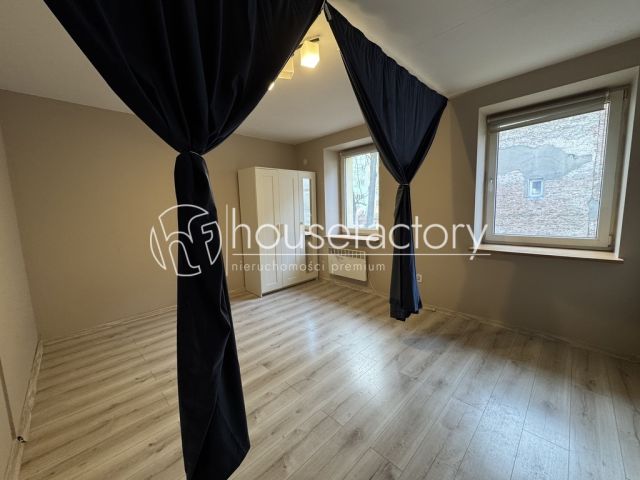 Mieszkanie 2-pokojowe Łódź, ul. Grodzieńska. Zdjęcie 1