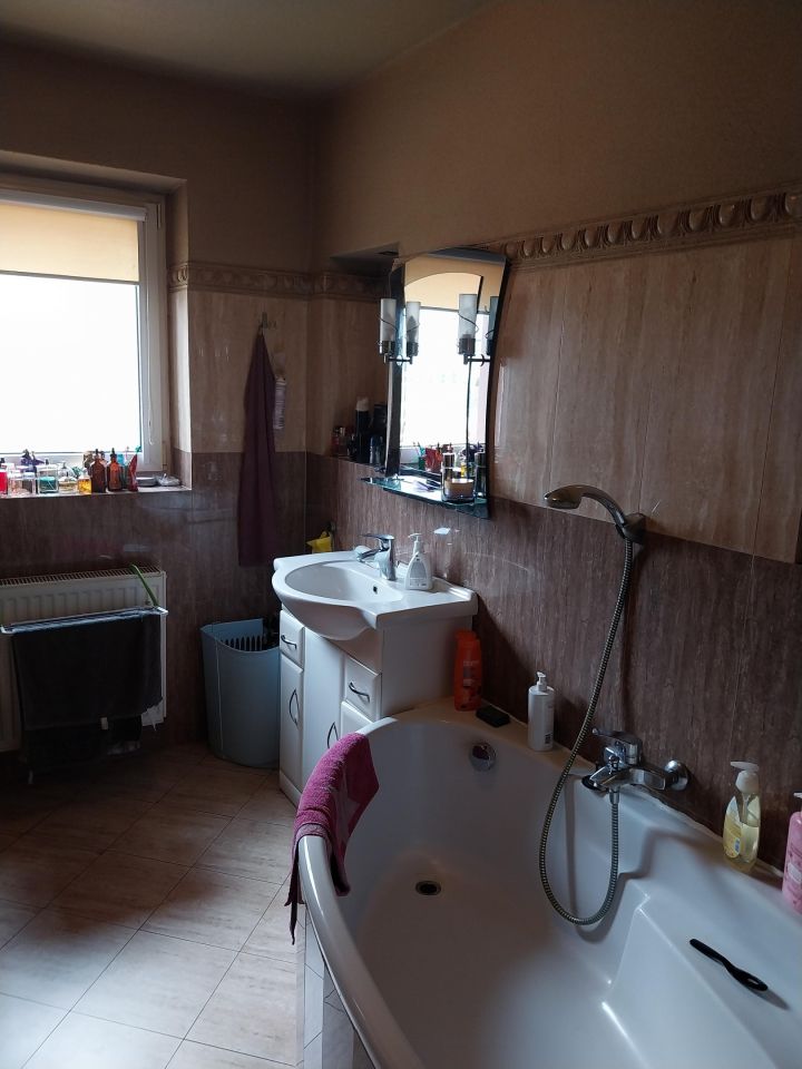 dom wolnostojący, 7 pokoi Siedliska, ul. Aleja Klonowa. Zdjęcie 4