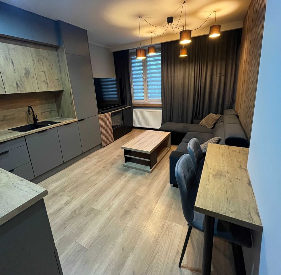 Mieszkanie 4-pokojowe Częstochowa. Zdjęcie 6