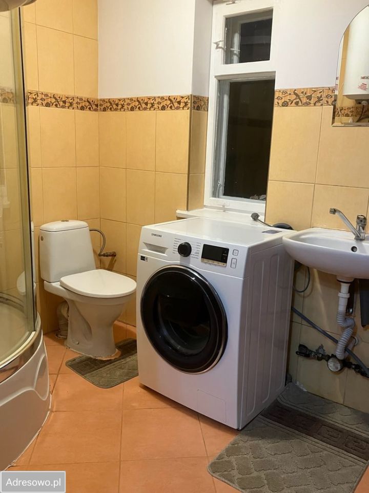 dom wolnostojący, 3 pokoje Zielenica. Zdjęcie 11