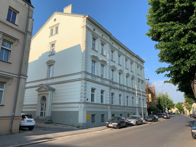 Mieszkanie 4-pokojowe Oława Centrum, ul. św. Rocha. Zdjęcie 1