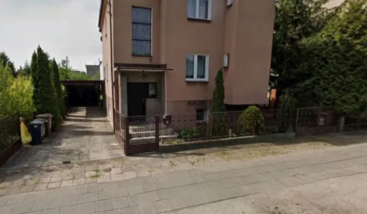 dom wolnostojący, 9 pokoi Poznań Dębiec