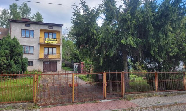 bliźniak, 5 pokoi Ostrowiec Świętokrzyski Denków, ul. Zielona. Zdjęcie 1