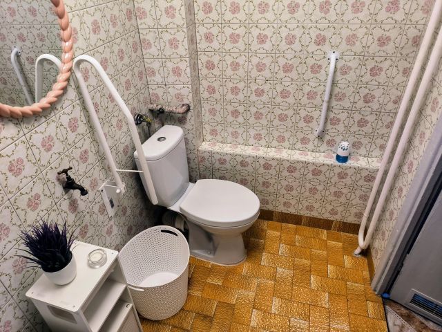 Mieszkanie 2-pokojowe Częstochowa Tysiąclecie, al. Aleja Armii Krajowej. Zdjęcie 13