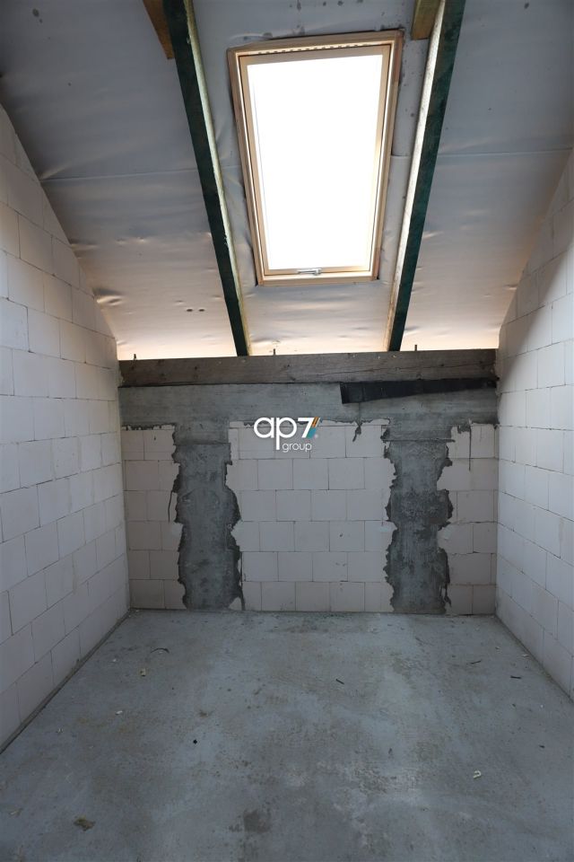 bliźniak, 5 pokoi Mników. Zdjęcie 8