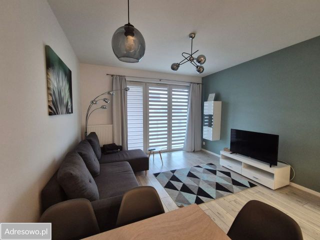 Mieszkanie 2-pokojowe Ząbki, ul. Christiana Andersena. Zdjęcie 1