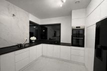 dom wolnostojący, 3 pokoje Radom Malczew, ul. Główna. Zdjęcie 2