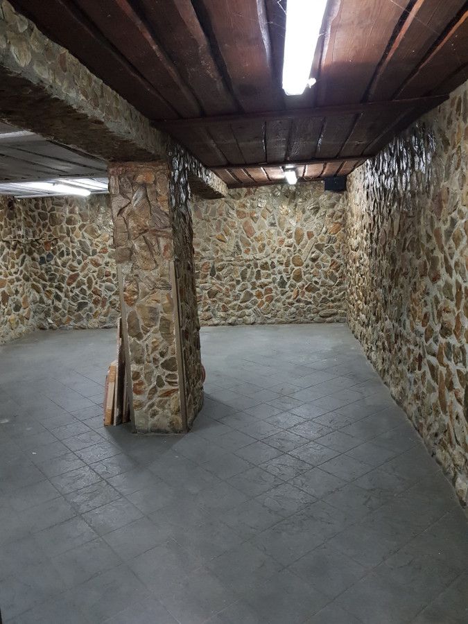 Lokal Toruń Na Skarpie, ul. Konstytucji 3 Maja. Zdjęcie 8