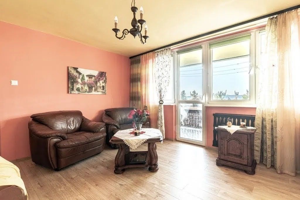 Mieszkanie 3-pokojowe Chrzanów. Zdjęcie 2