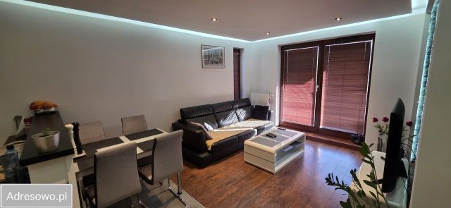 Mieszkanie 4-pokojowe Łomianki Dolne, ul. Wiślana. Zdjęcie 1