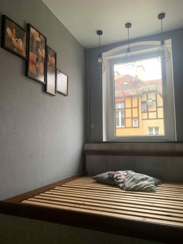 Mieszkanie 3-pokojowe Oleśnica Centrum, ul. Bolesława Krzywoustego. Zdjęcie 1