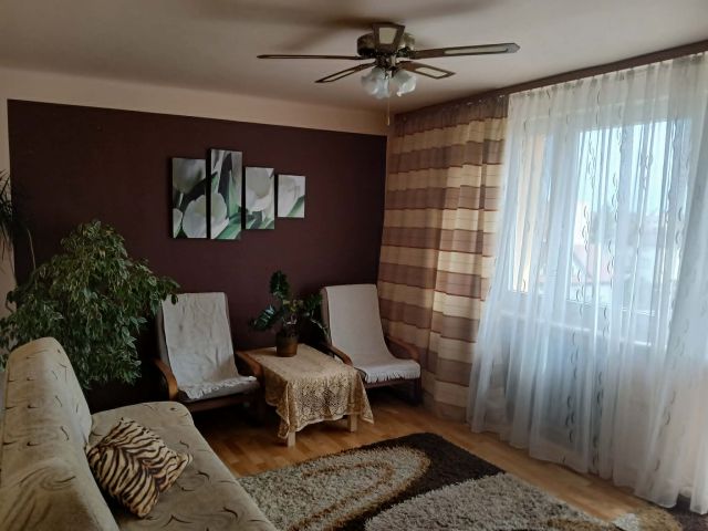 Mieszkanie 3-pokojowe Busko-Zdrój Centrum, os. gen. Andersa. Zdjęcie 1