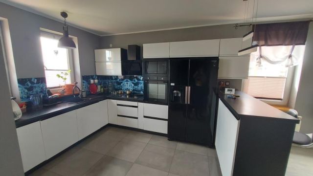 dom wolnostojący, 5 pokoi Dąbrowa Górnicza Łęknice. Zdjęcie 1