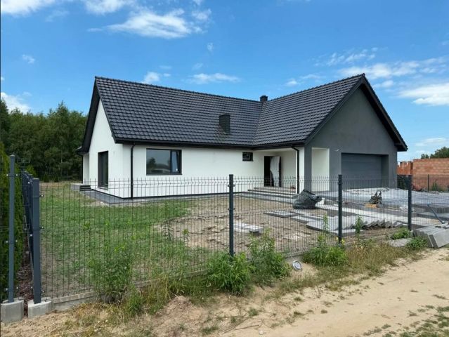 dom wolnostojący, 4 pokoje Maciejów. Zdjęcie 1