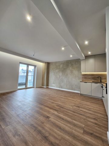 Mieszkanie 3-pokojowe Nowy Targ Bór, os. Bór. Zdjęcie 5