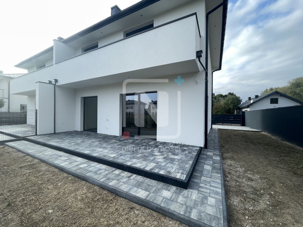 bliźniak, 5 pokoi Łomianki