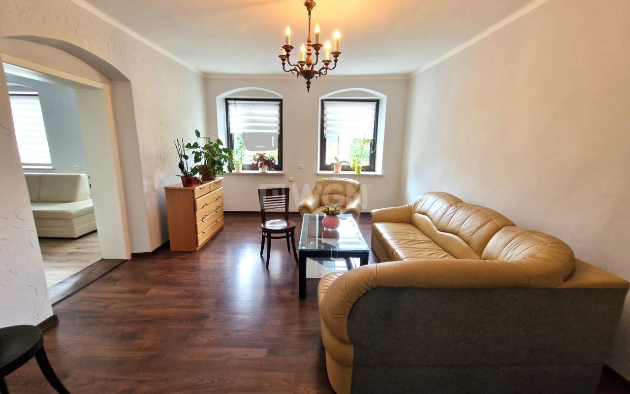 kamienica, 5 pokoi Strumień