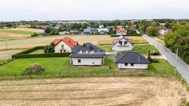 dom wolnostojący, 5 pokoi Szczodrkowice. Zdjęcie 6