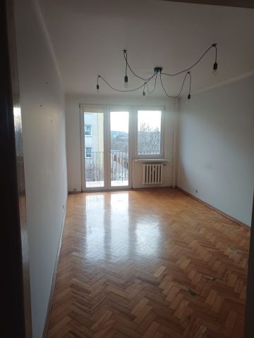 Mieszkanie 2-pokojowe Zelów. Zdjęcie 1