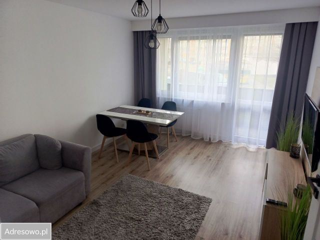 Mieszkanie 3-pokojowe Legnica Piekary Wielkie, ul. Śląska. Zdjęcie 1