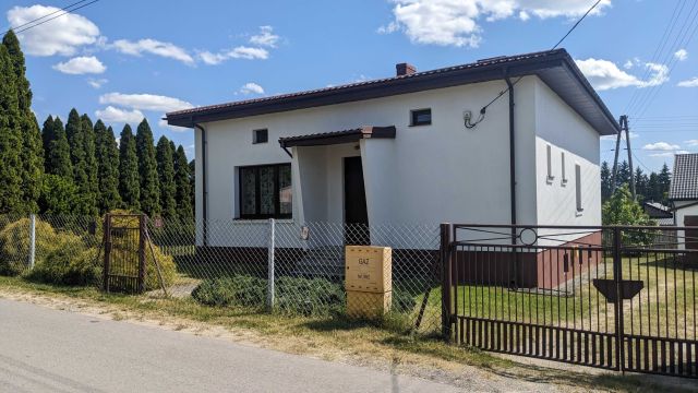 dom wolnostojący, 3 pokoje Końskie, ul. Graniczna. Zdjęcie 1