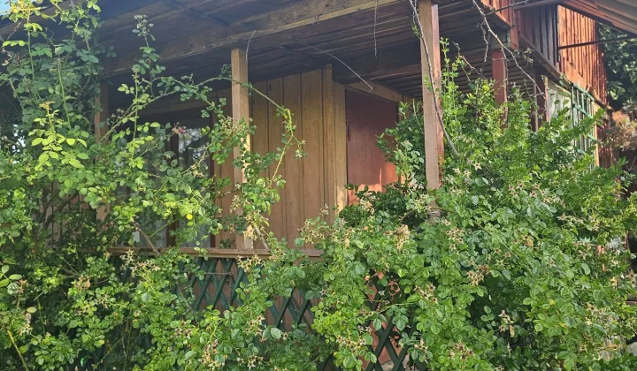 Działka rod Płouszowice