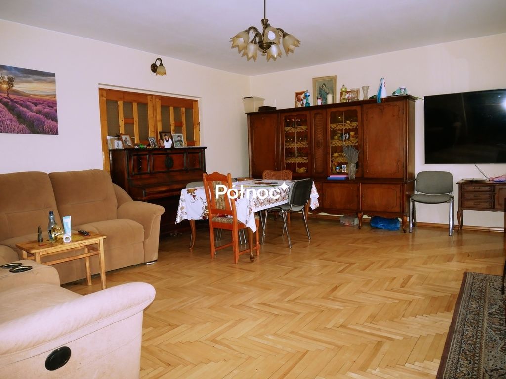 dom wolnostojący, 5 pokoi Nowogrodziec, ul. Kwiatowa. Zdjęcie 1