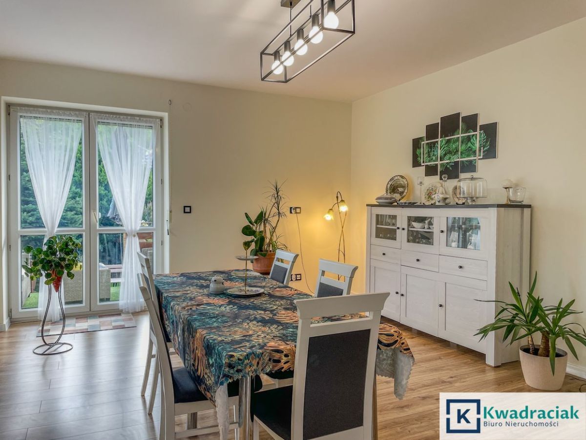 dom wolnostojący, 6 pokoi Besko, ul. Hrabeńska. Zdjęcie 16