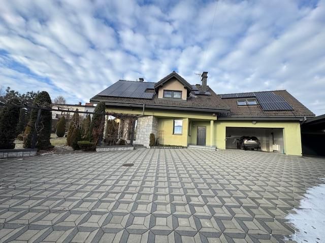 dom wolnostojący, 4 pokoje Bielsko-Biała Lipnik, Władysława Kiernika. Zdjęcie 102