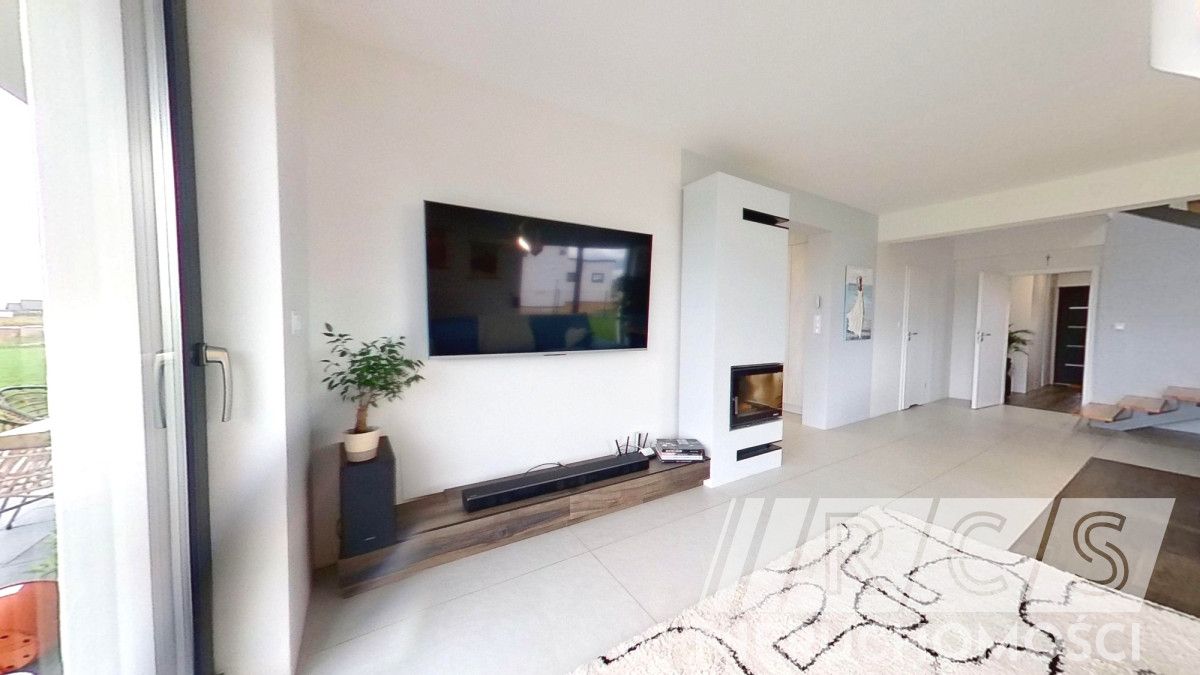 dom wolnostojący, 5 pokoi Kębłowice. Zdjęcie 18