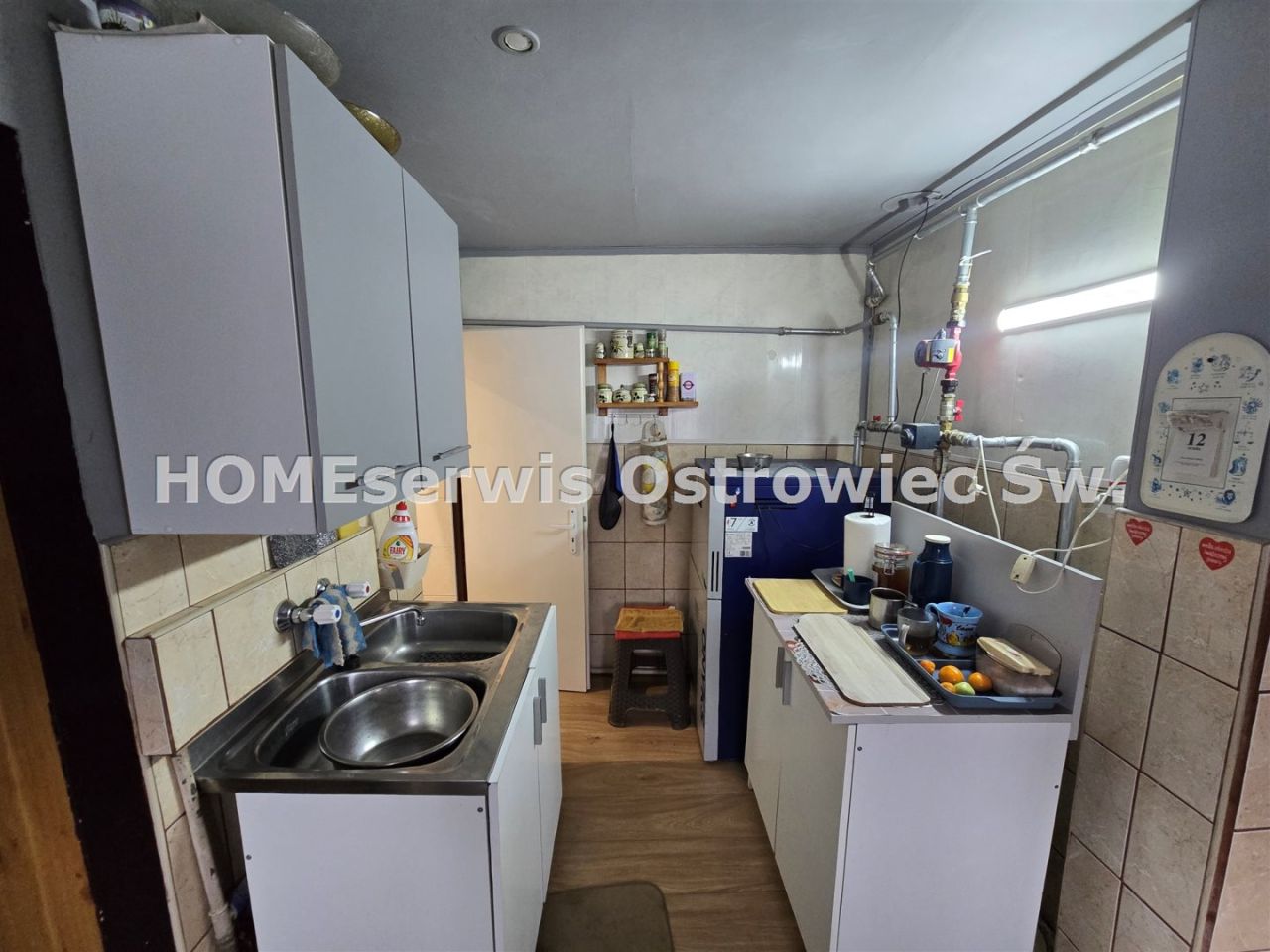 dom wolnostojący, 2 pokoje Ostrowiec Świętokrzyski Centrum. Zdjęcie 5