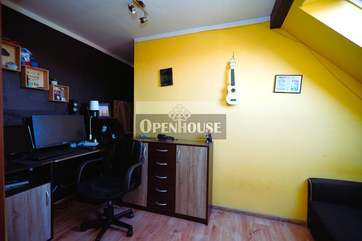 dom szeregowy, 7 pokoi Retków. Zdjęcie 14