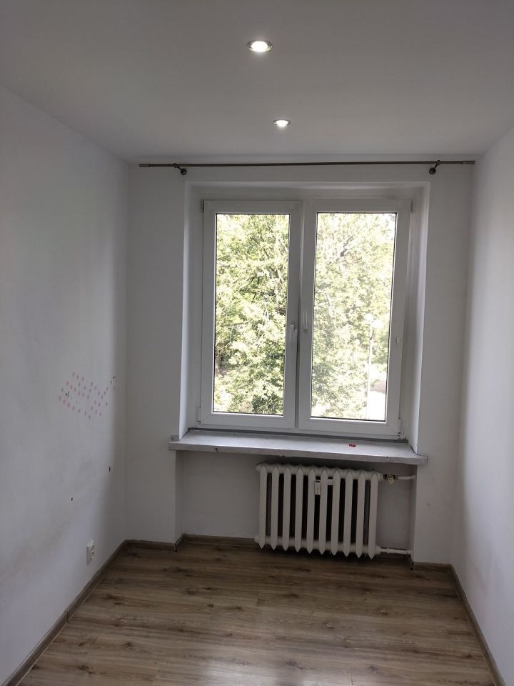 Mieszkanie 2-pokojowe Pyskowice, pl. marsz. Józefa Piłsudskiego. Zdjęcie 1
