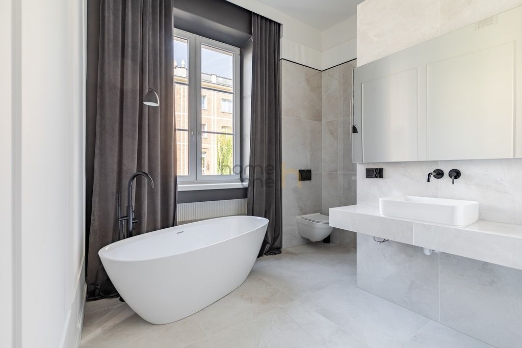 Mieszkanie 3-pokojowe Warszawa Śródmieście, ul. Nowy Świat. Zdjęcie 13